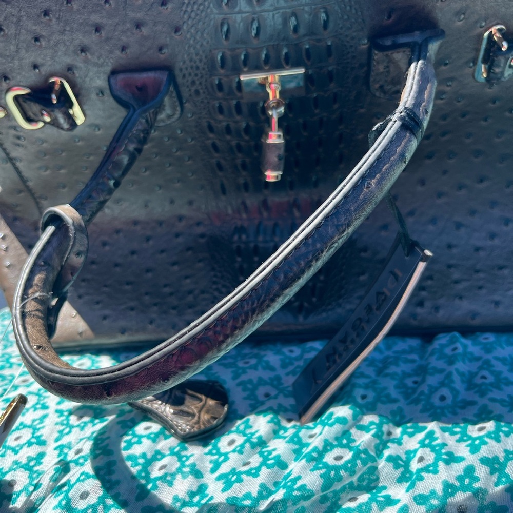 Elegant Black Shoulder Bag